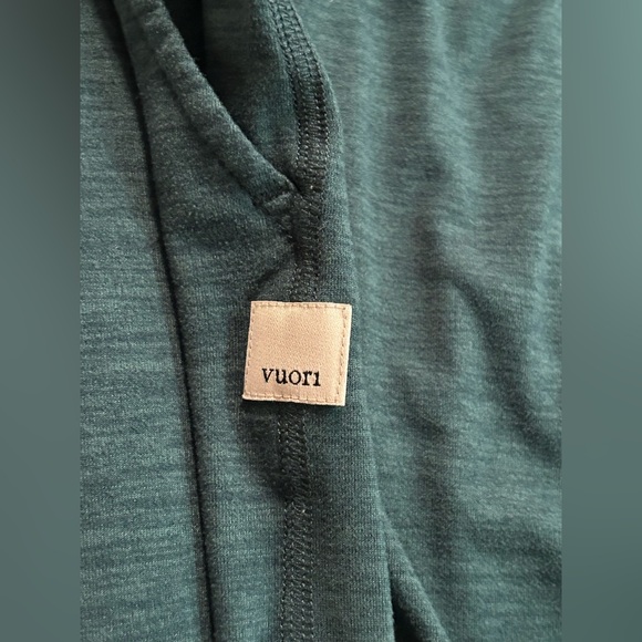 Vuori Lux Sleeveless Jumpsuit in Jade Heather - M - Picture 9 of 14